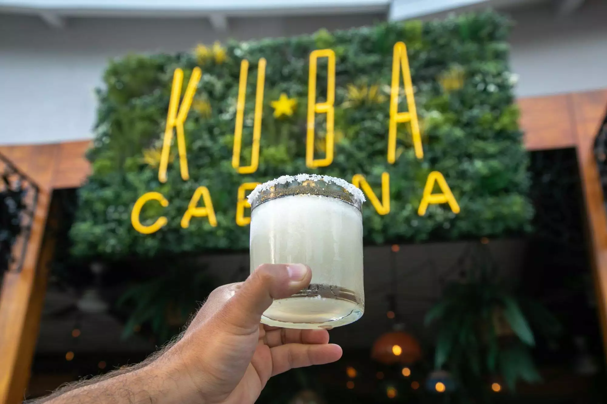Best Frozen Drinks To Try This Summer In Miami